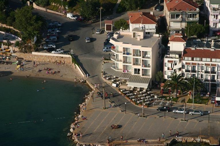 ケルマーン ホテル Çeşme エクステリア 写真