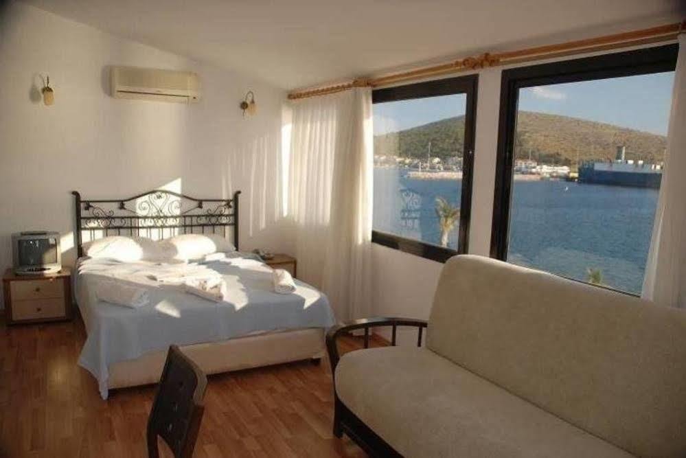 ケルマーン ホテル Çeşme エクステリア 写真